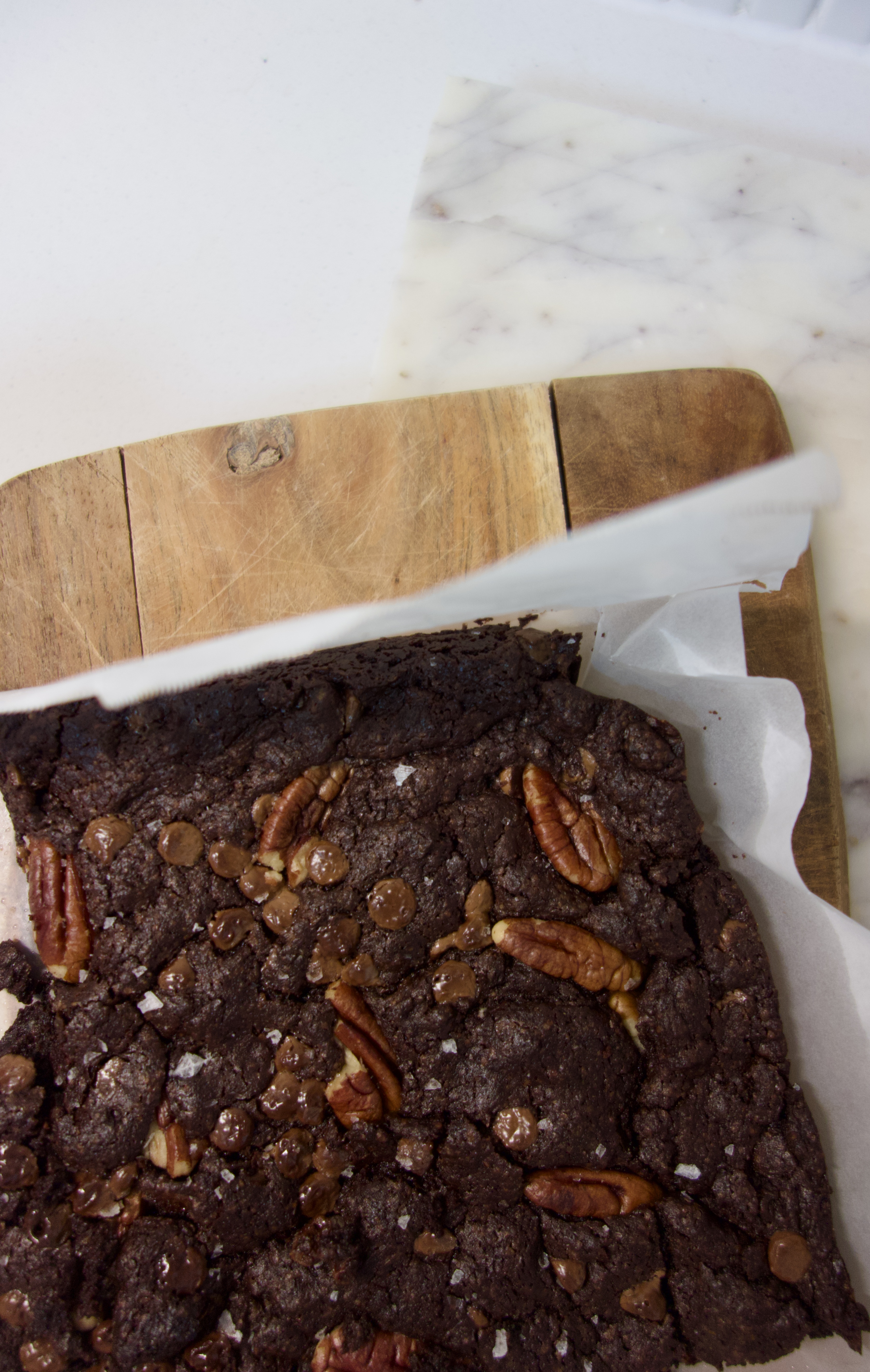 Chewy Vegan Pecan Brownies (Crackly Top + Rich Cocoa Flavor)